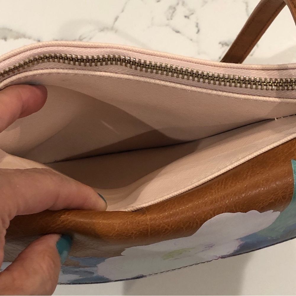 Antik Kraft NEW Small Pink Floral Faux Leather Vegan Crossbody Handbag Purse - Picture 7 of 16